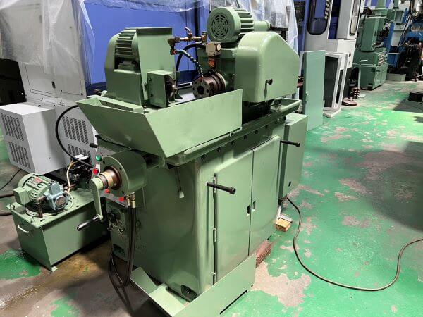 Gear Tooth Chamfering Machine photo 4