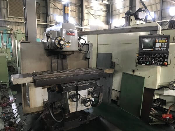 NC Vertical Milling Machine photo 3