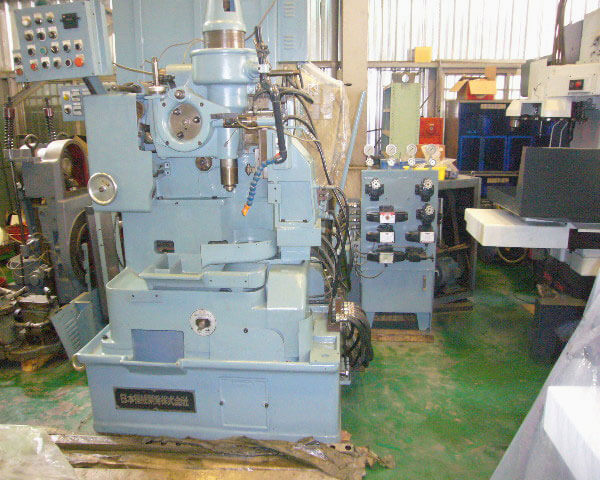 Gear Shaping Machine photo 2