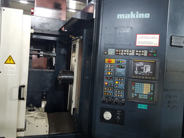 Horizontal Machine Centre photo 2