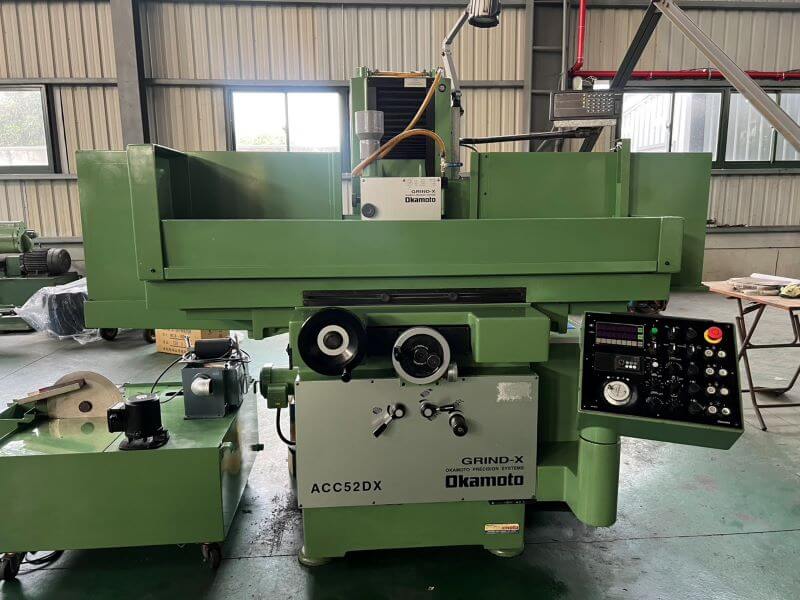 Surface Grinding Machine photo 2