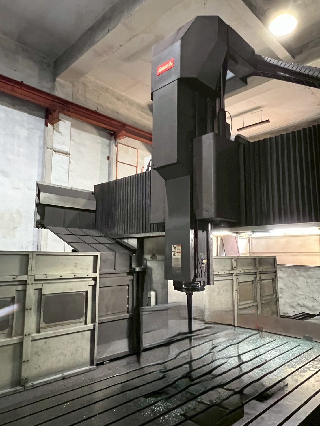 AWEA CNC 5 Face Double Column Machining Centre photo 3