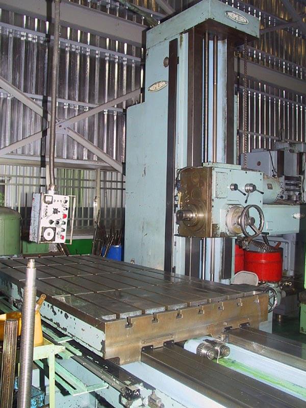 Plain Table Type Horizontal Boring and Milling Machine photo 2