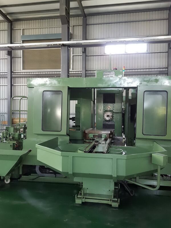 Horizontal Machine Centre photo 2