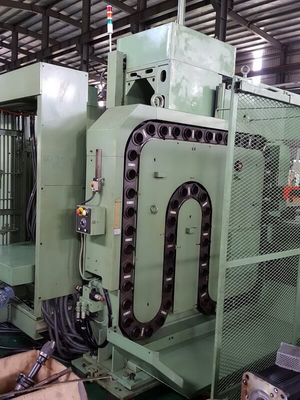 Horizontal Machine Centre photo 6
