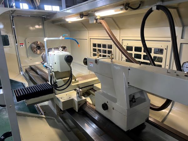 Sun Firm CET-36120 Heavy-Duty CNC Lathe photo 3