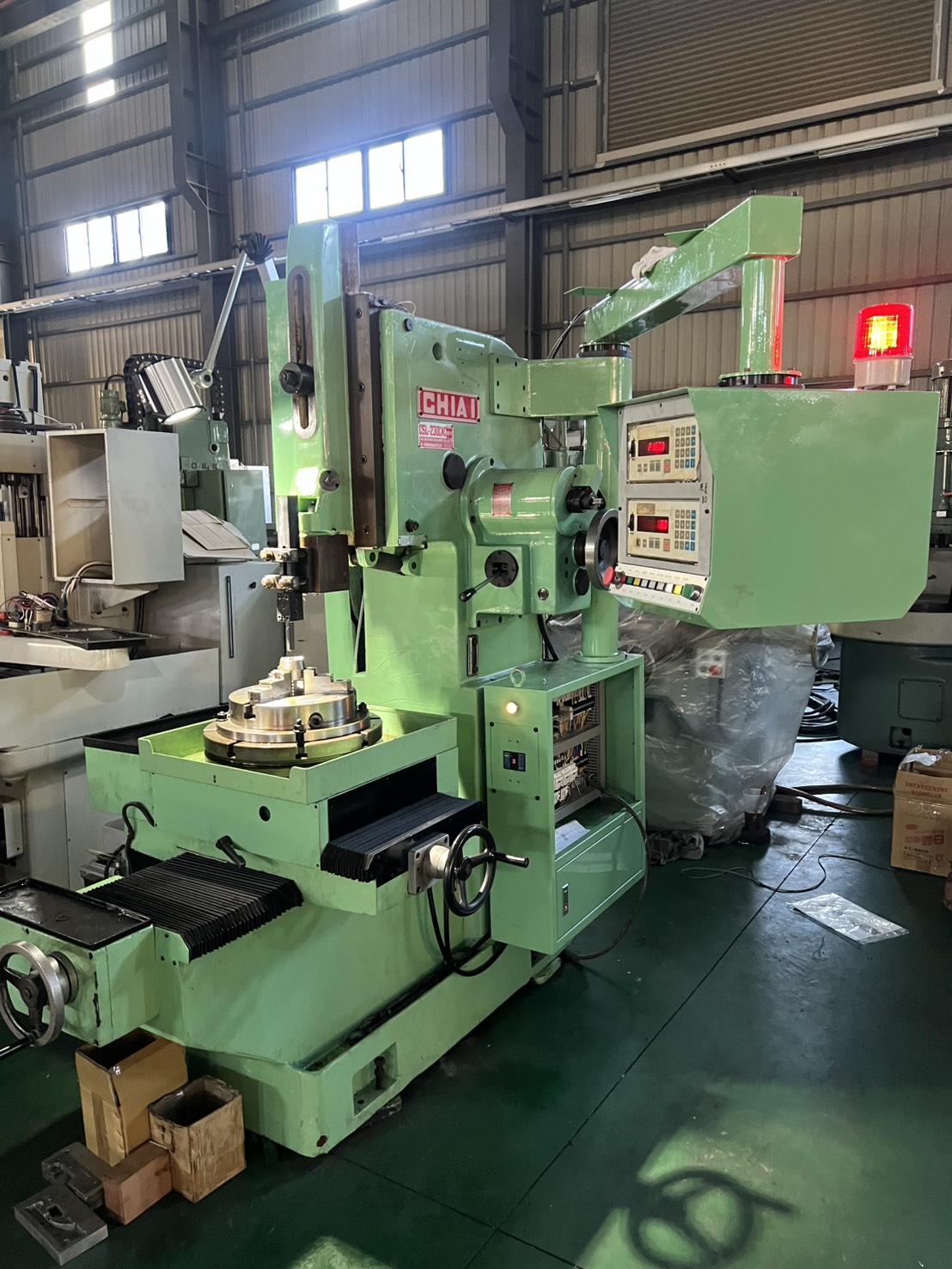 CNC Slotting Machine photo 2