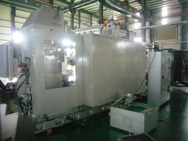 CNC Gear Hobbing Machine photo 4