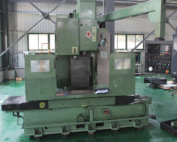 Vertical Machine Centre photo 2