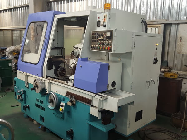 Worm & Thread Grinding Machine photo 3