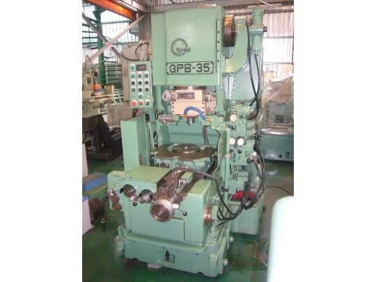Gear Shaping Machine