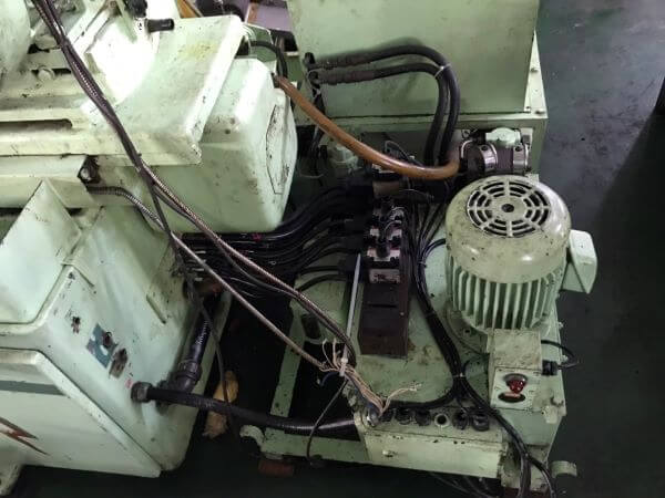 Universal Cylindrical Grinder photo 8