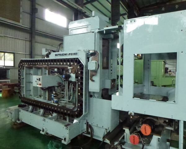 Horizontal Machine Centre photo 3