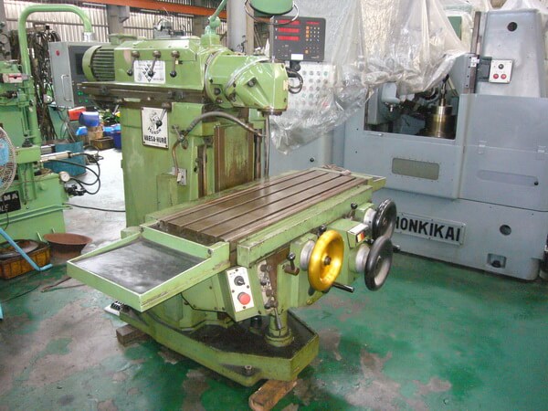 Bed Type Universal Milling Machine