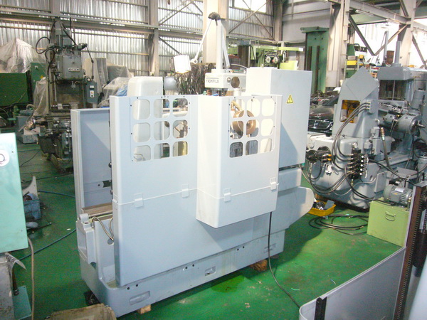 Kashifuji KR-600 Gear Hobbing Machine photo 6