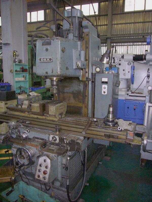 Bed Type Vertical Milling Machine photo 2