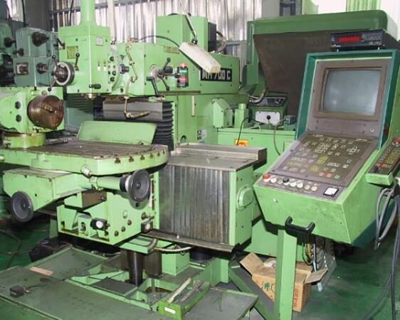 CNC Universal Milling and Boring Machine photo 2