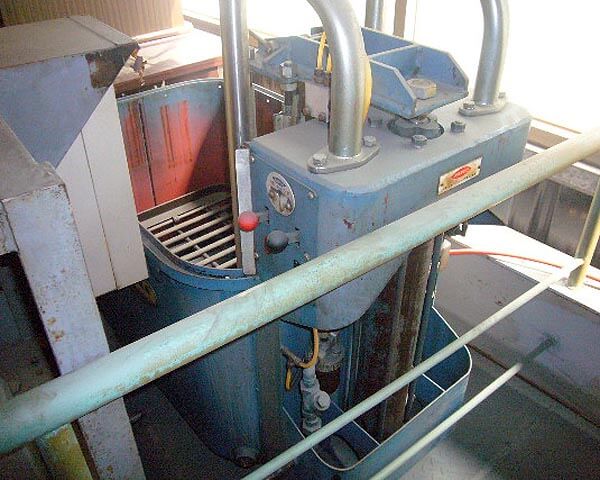 Port Cleaning Machine photo 2