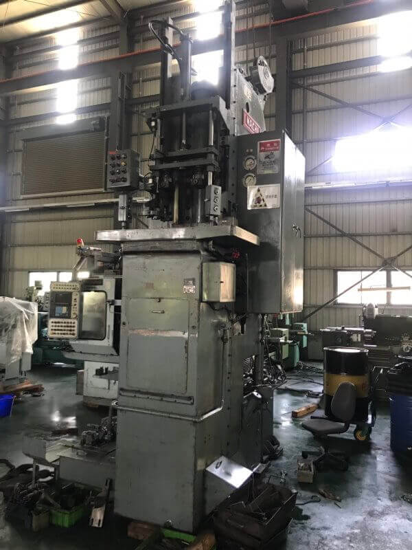 Vertical Broaching Machines photo 2