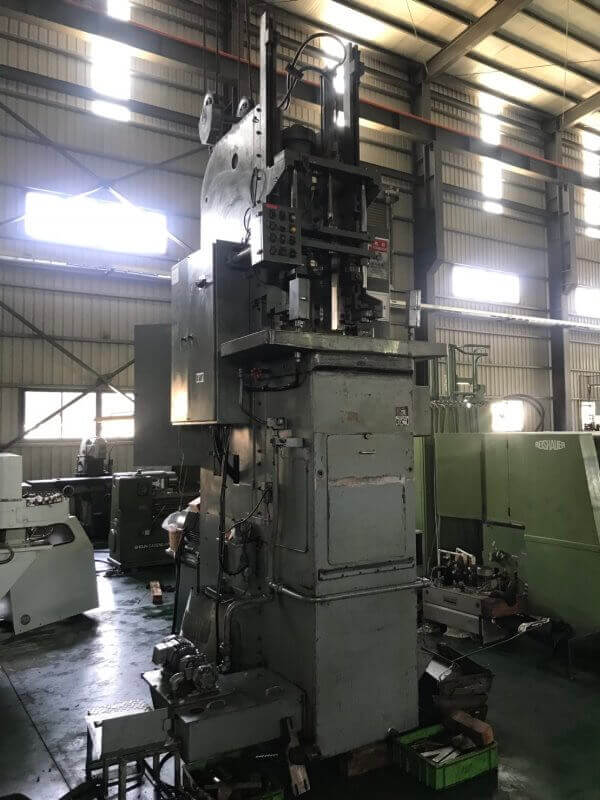 Vertical Broaching Machines photo 3