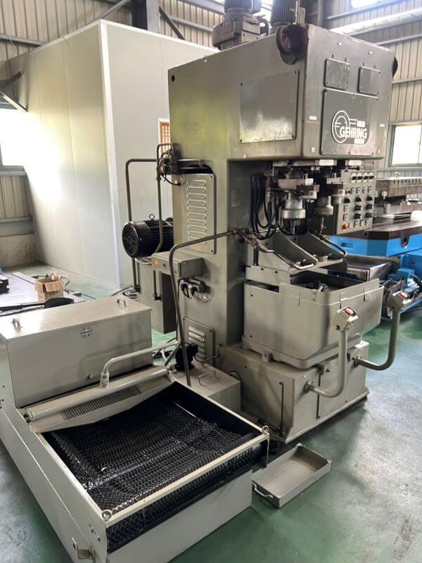 Vertical High Speed Auto Honing Machine photo 4