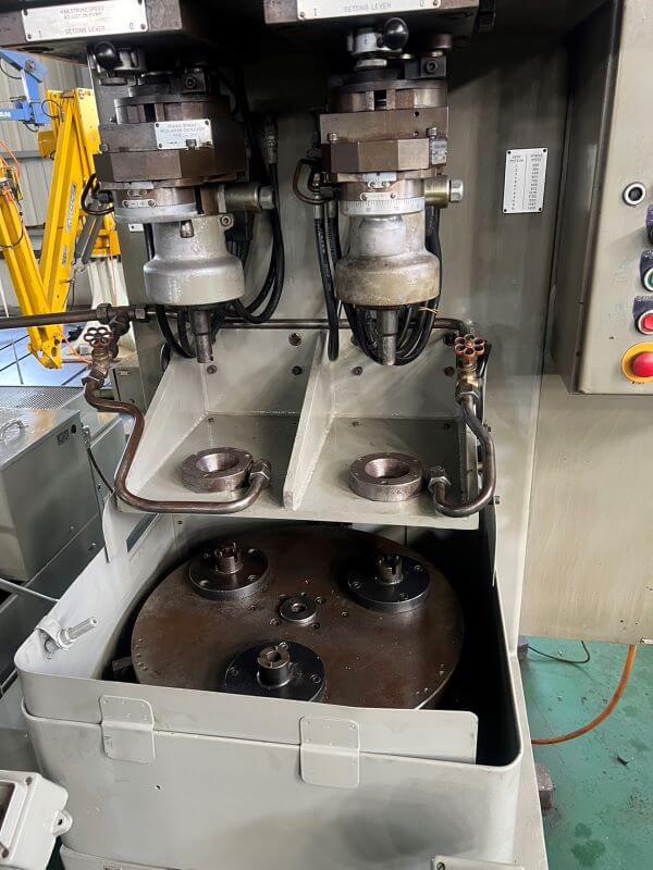Vertical High Speed Auto Honing Machine photo 6
