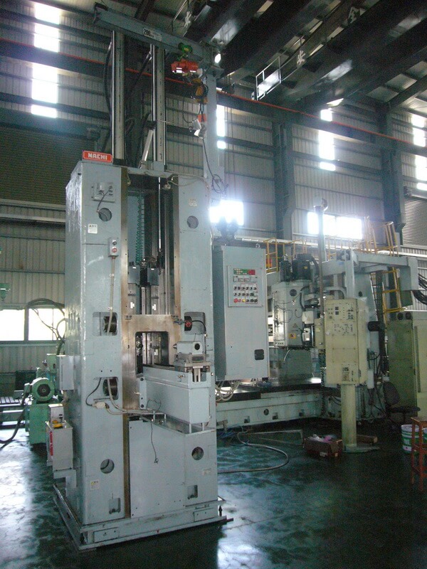 NC Precision Roll Forming Machine photo 2