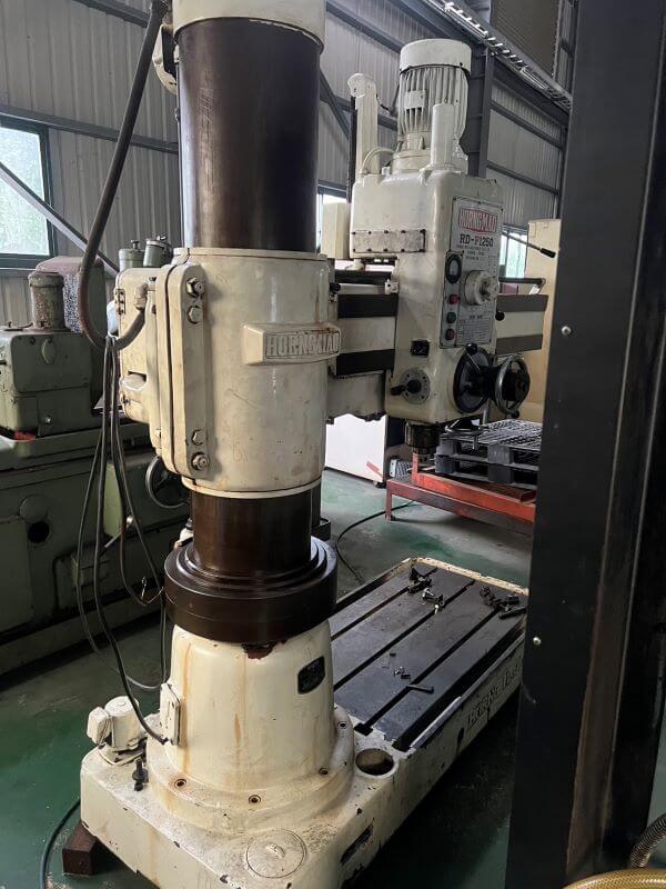 Radial Drilling Machine photo 2