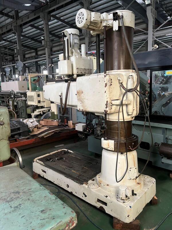 Radial Drilling Machine photo 3