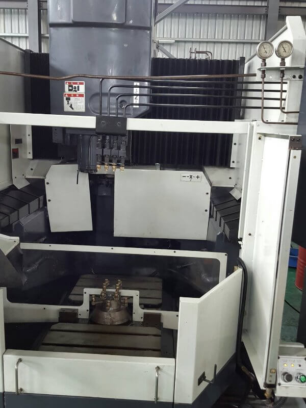 Vertical Machine Centre photo 4