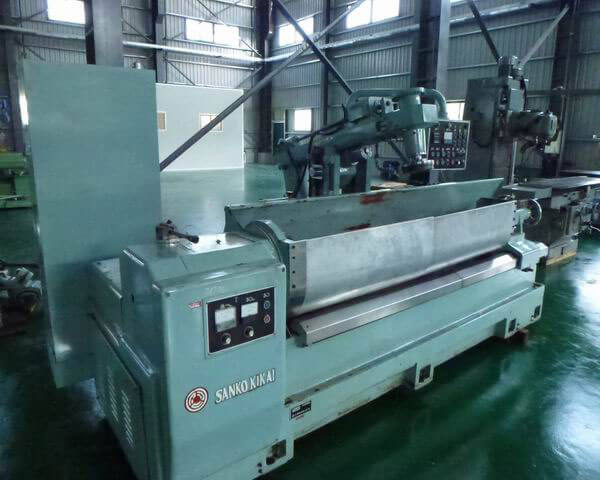 Roller Grinding and Mirror Finishing Machine photo 5