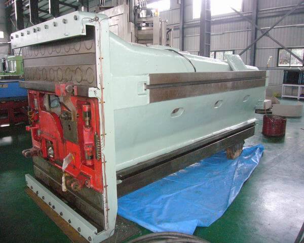 Vertical Turning Lathe (Single Column Mills) photo 9