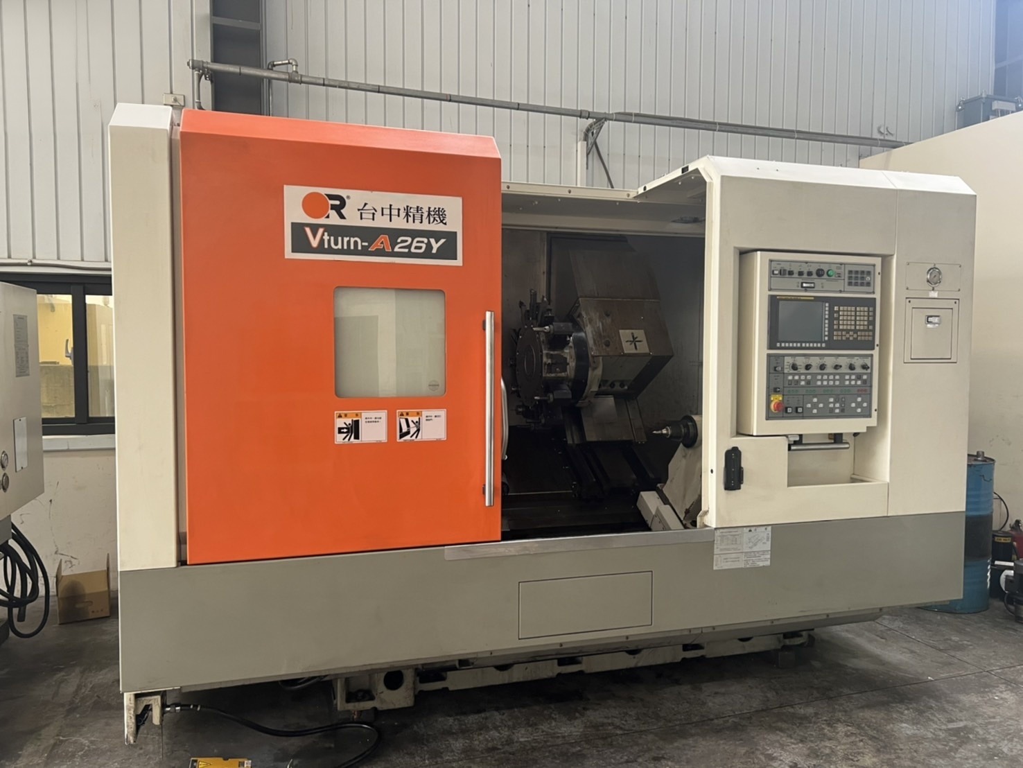 Victor Taichung V-A26Y CNC Lathe