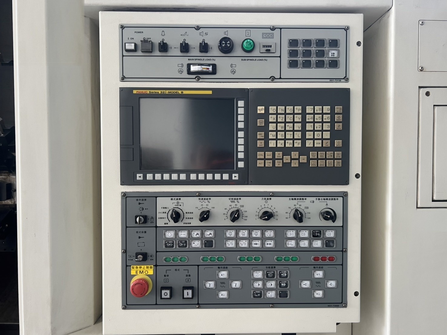 Victor Taichung V-A26Y CNC Lathe photo 3