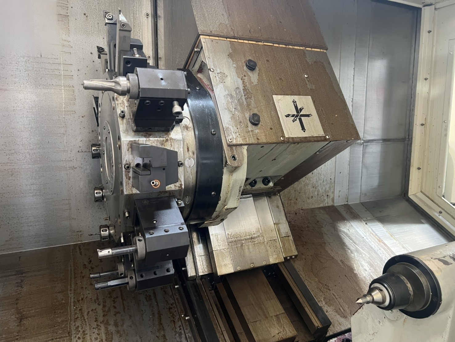 Victor Taichung V-A26Y CNC Lathe photo 4