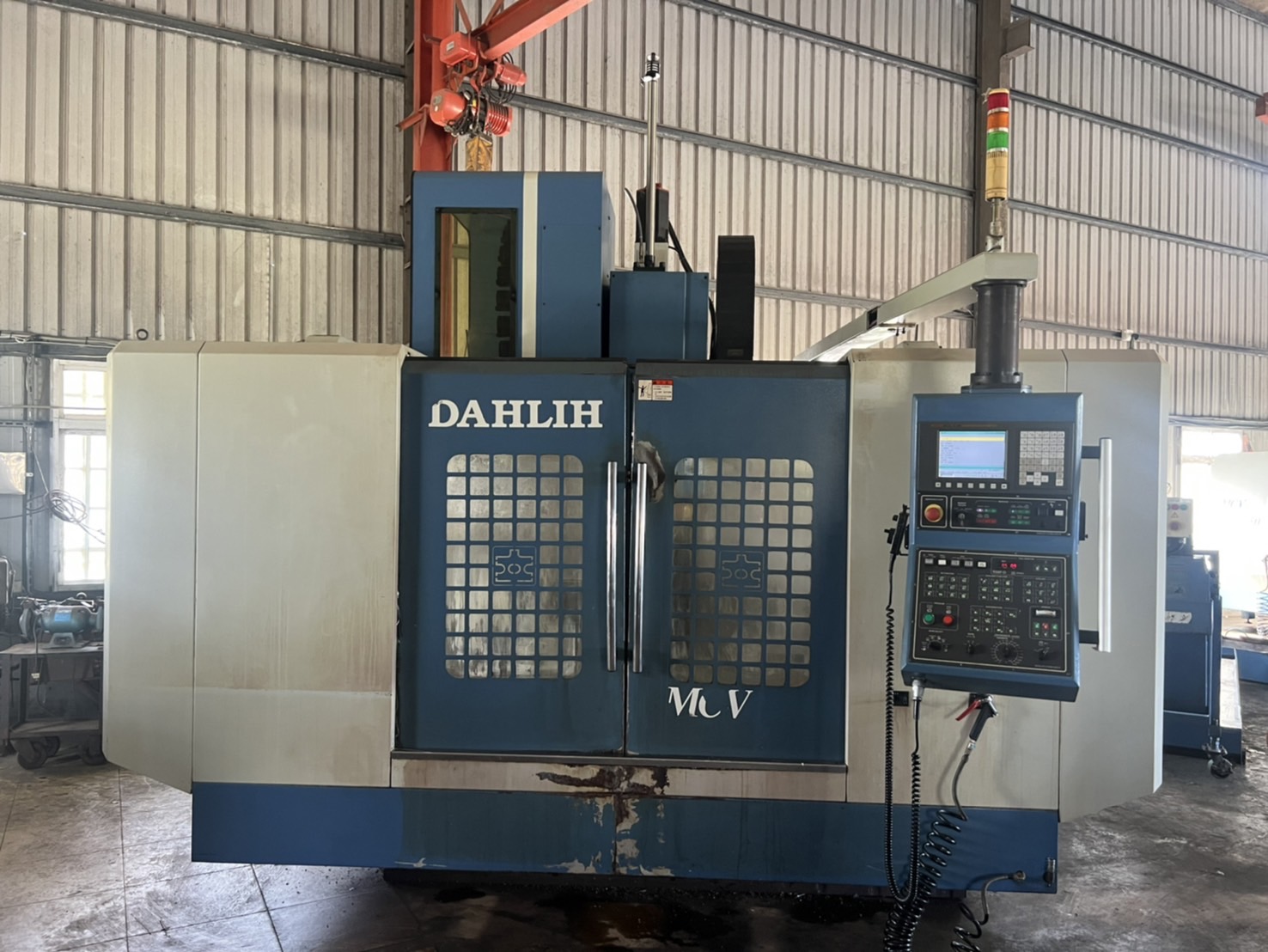 Dah Lih Vertical Machining Centre