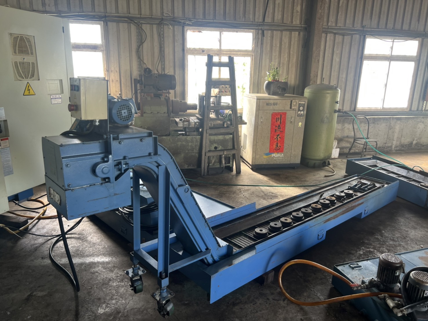 Dah Lih Vertical Machining Centre photo 5