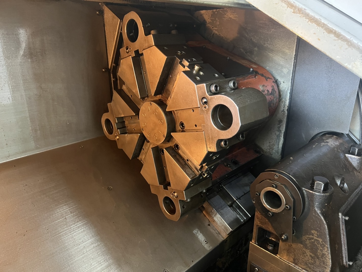 Takisawa HT-110 CNC Lathe photo 4