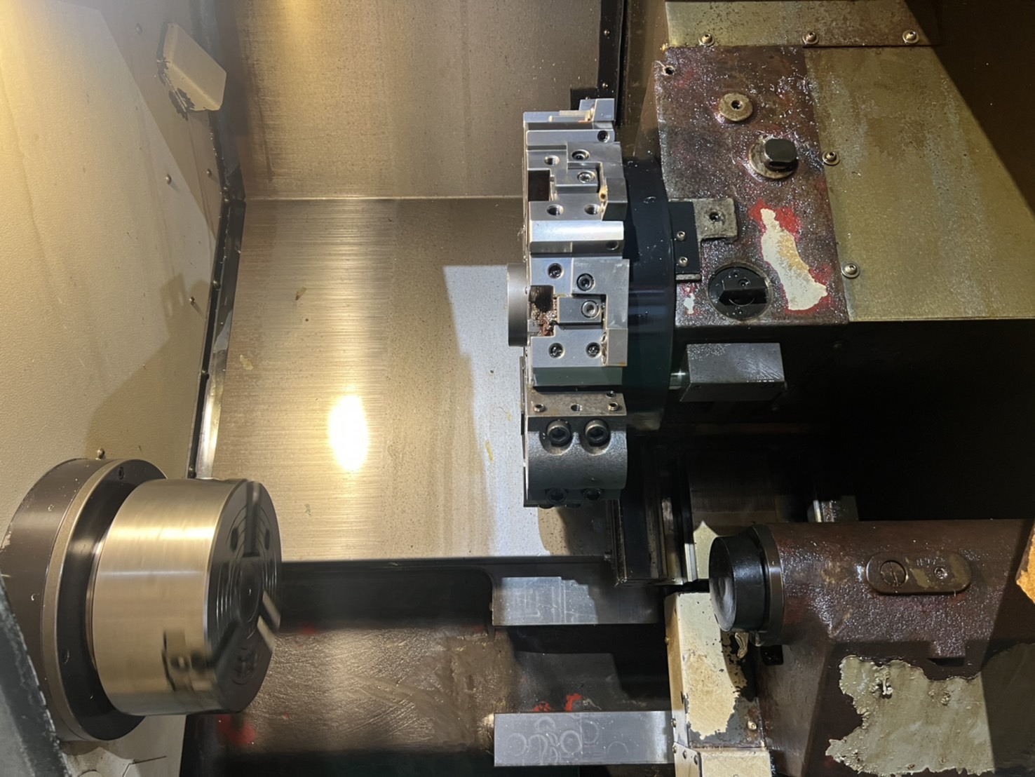 Victor Taichung V-20E CNC Lathe photo 2
