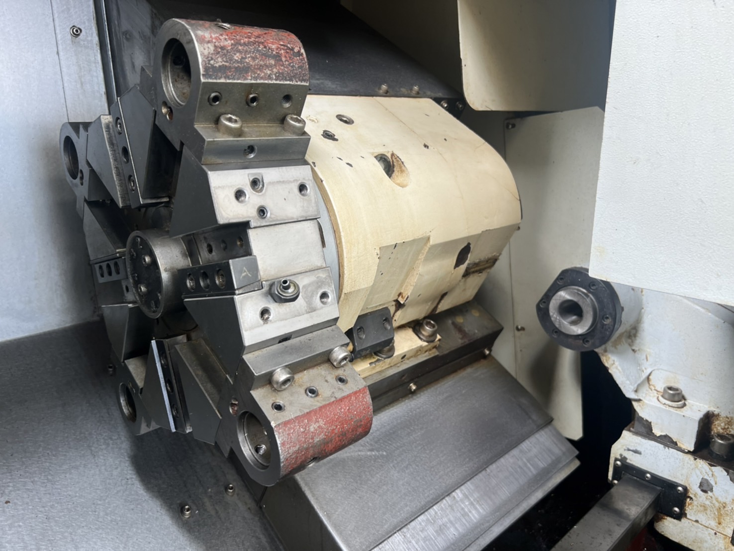 Feeler FTC-20 CNC Lathe photo 4