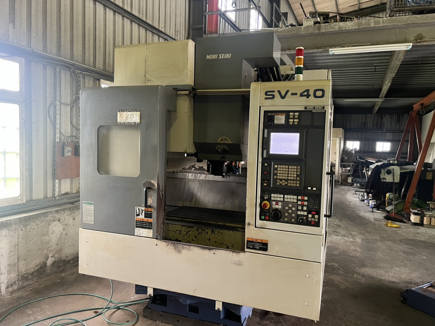 Mori Seiki SV-40 Vertical Machining Centre (FANUC 0i Control)