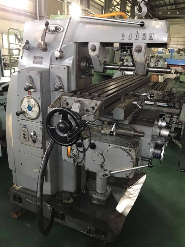 Universal Milling Machine