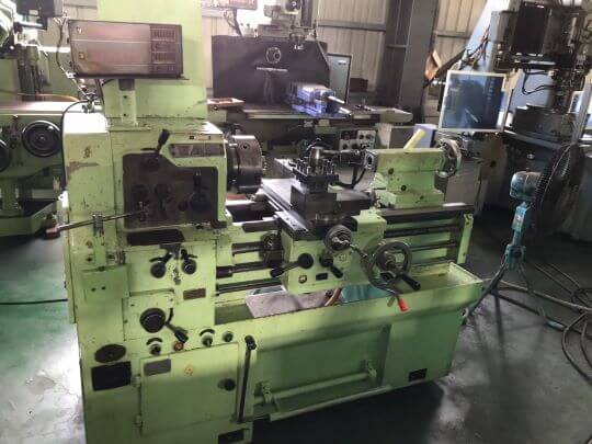 YAM (M.I.T) YAM-550 Conventional Lathe