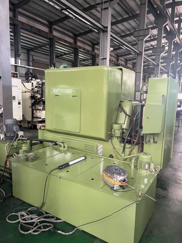 Hypoid Gear Grinder Machine photo 7