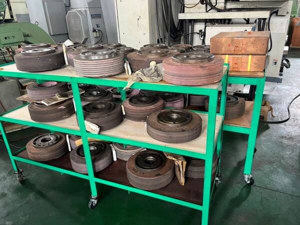 Hypoid Gear Grinder Machine photo 12
